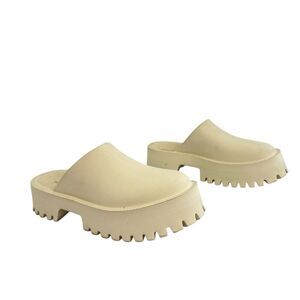 Jeffrey Campbell Womens Size 11 Cream Chunky Platform Mules Clogs